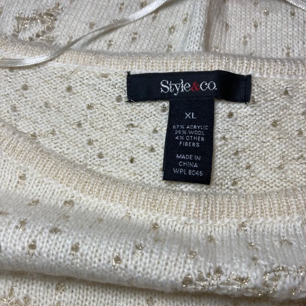 Style & Co. adorn yourself